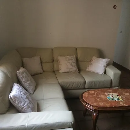 Lake House France * Beaumont-Pied-de-Boeuf (Sarthe)