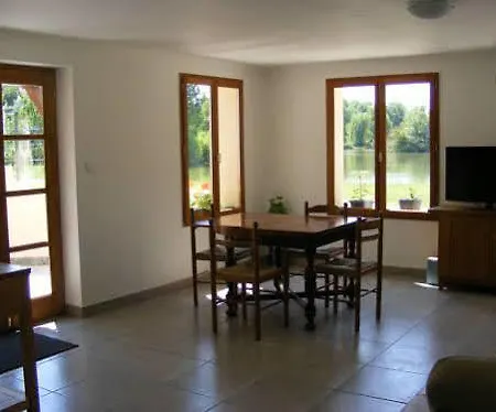 Appartement Lake House France
